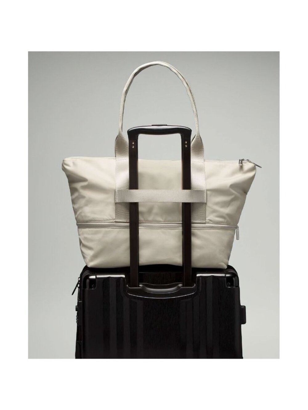 Lululemon Women's City Adventurer Tote 27L Raw Linen Beige OS - Picture 14 of 14